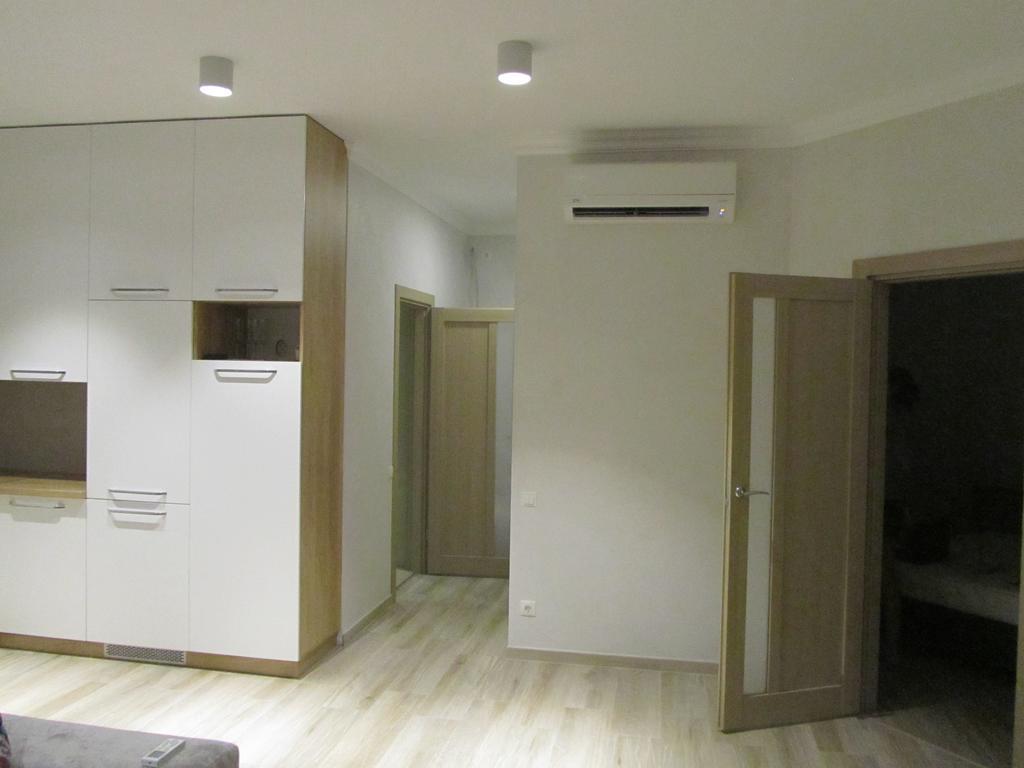 Apartment On Henuezskaya 5