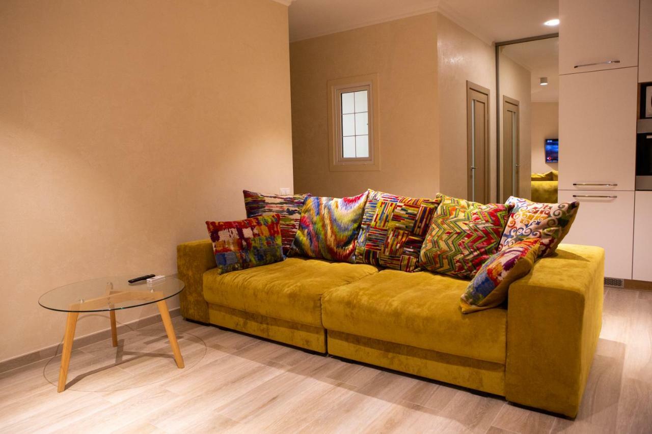 Apartment On Henuezskaya 5 Odesa